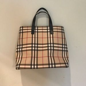 Burberry Original Tote 14x10